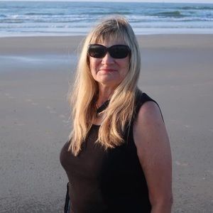 Meet your Posher, Jan